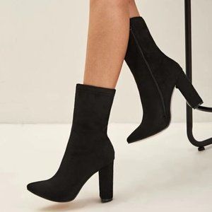 SHE&IN Side Zip Point Toe Chunky Boots